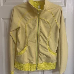 Lululemon size 4 jacket. Yellow cute !!!